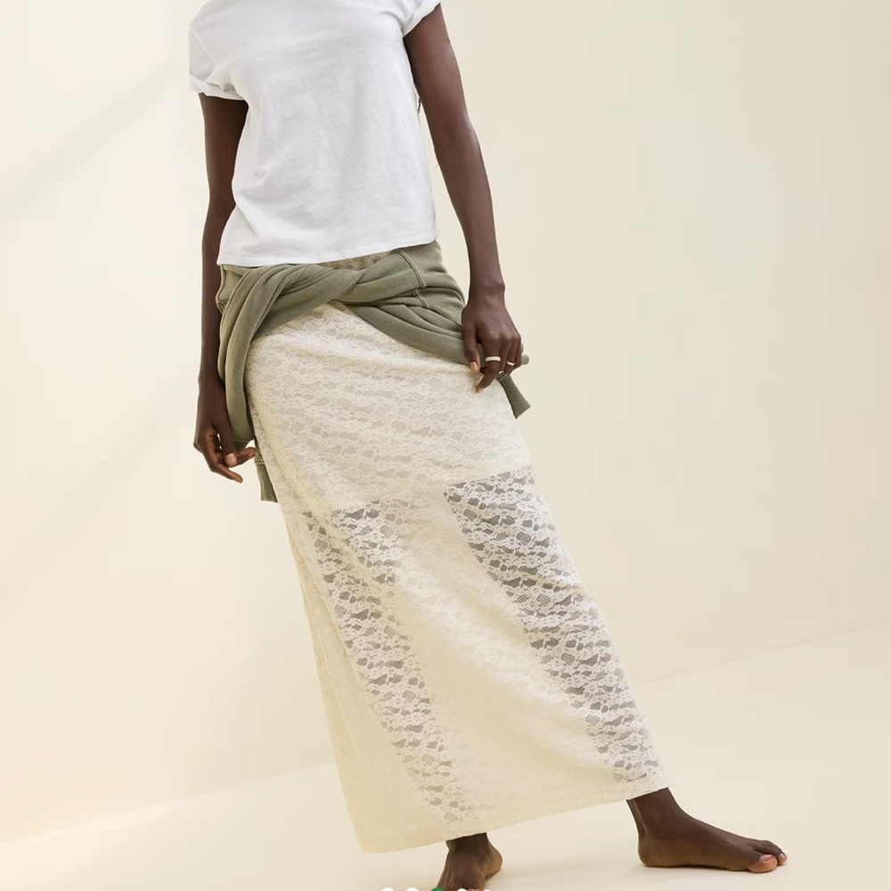 Aerie Elegant Cream Lace Maxi Skirt